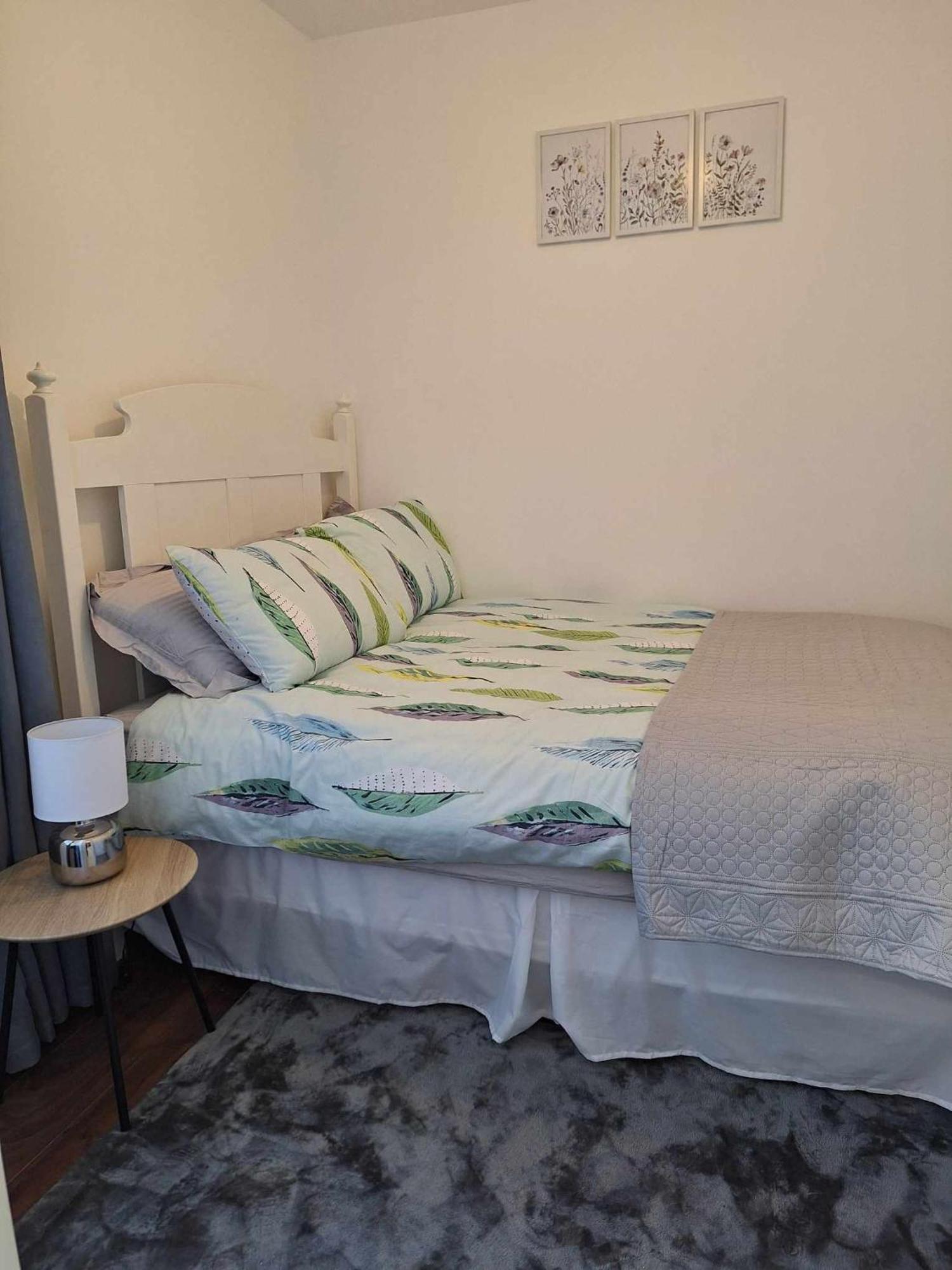 Sandys Shore Apartment Donegal Town Bagian luar foto